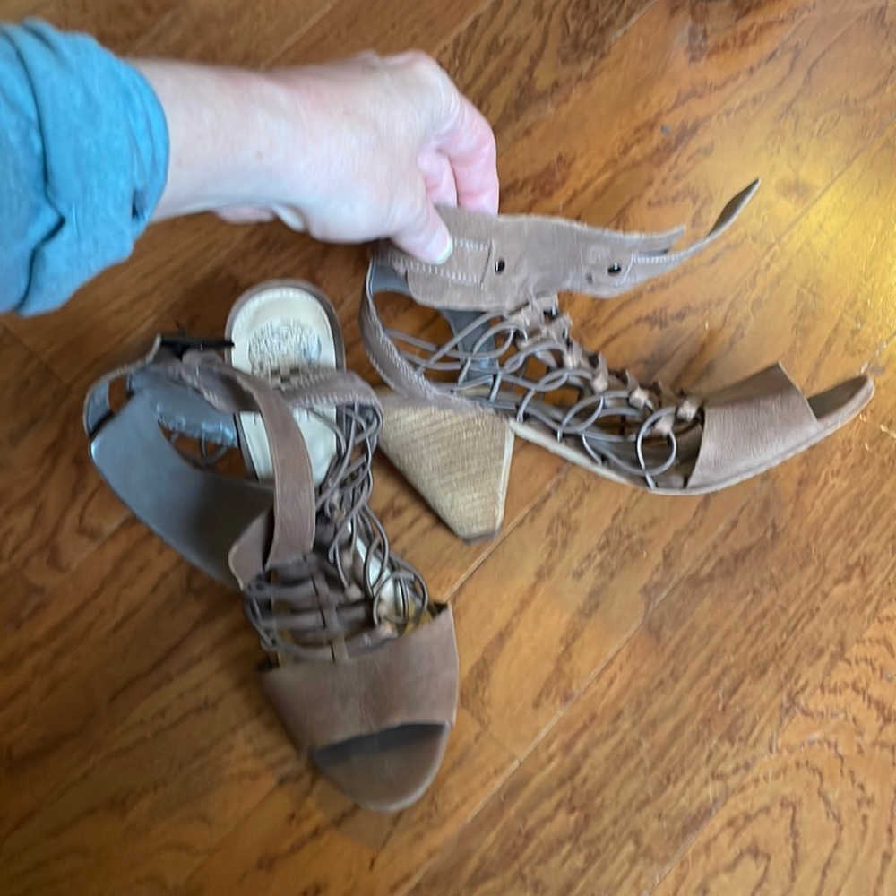 Vince Camuto brown sandals